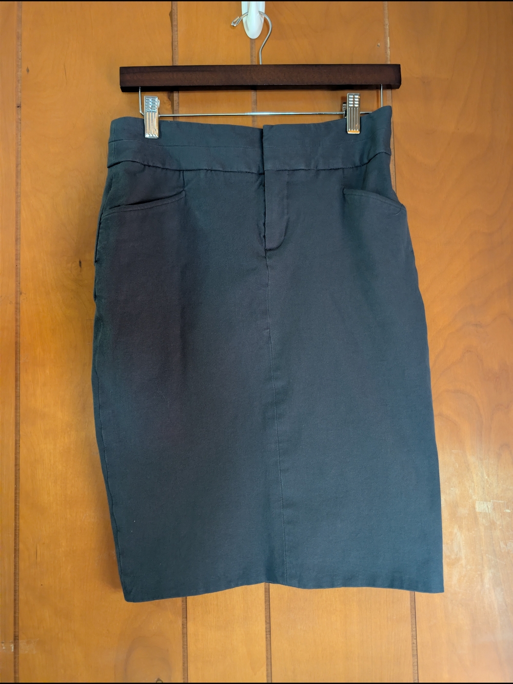 Banana Republic Sloan FIt Midi Black Pencil Skirt